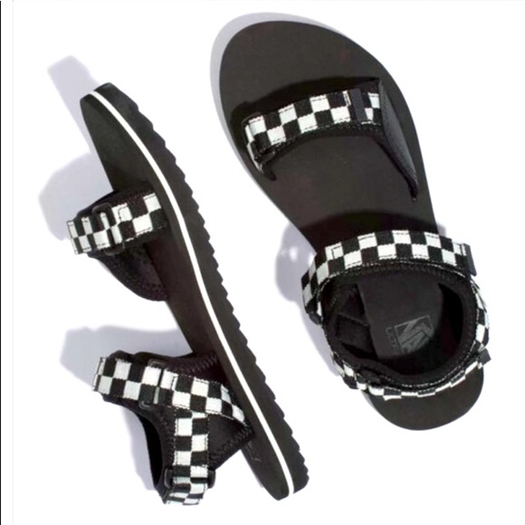 Vans Other - VANS Tri-Lock Check Print Sandals